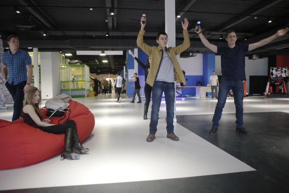 Just Dance и FIFA: Молодежный кибер-фестиваль в Пскове
