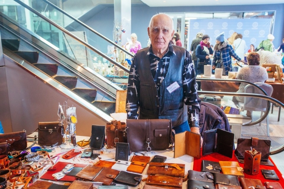 Мастера новогодней ярмарки «ART-ель»