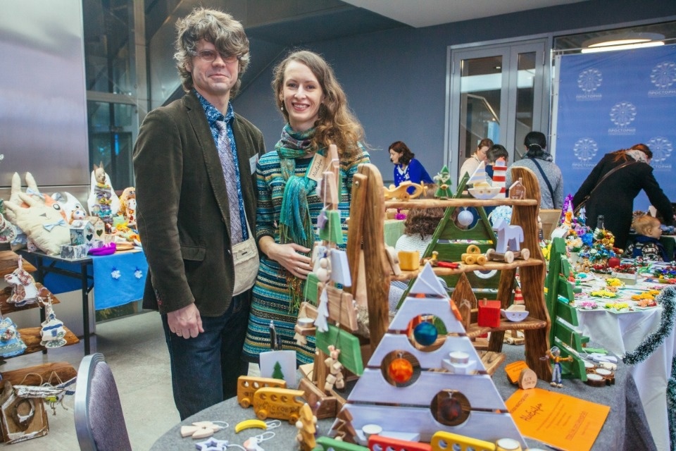 Мастера новогодней ярмарки «ART-ель»