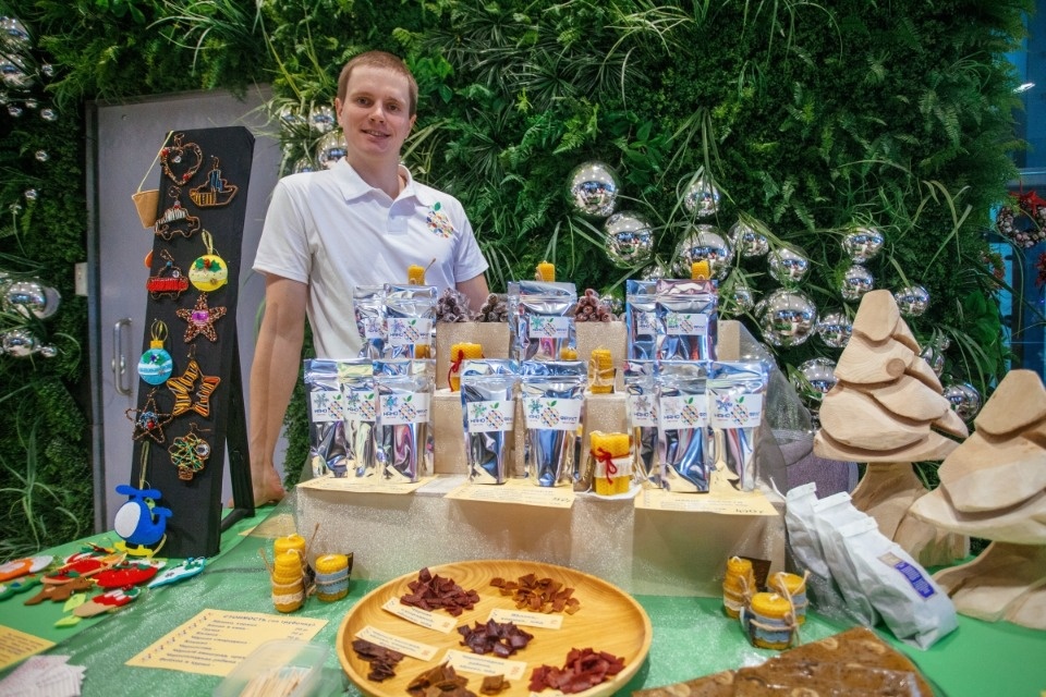 Мастера новогодней ярмарки «ART-ель»