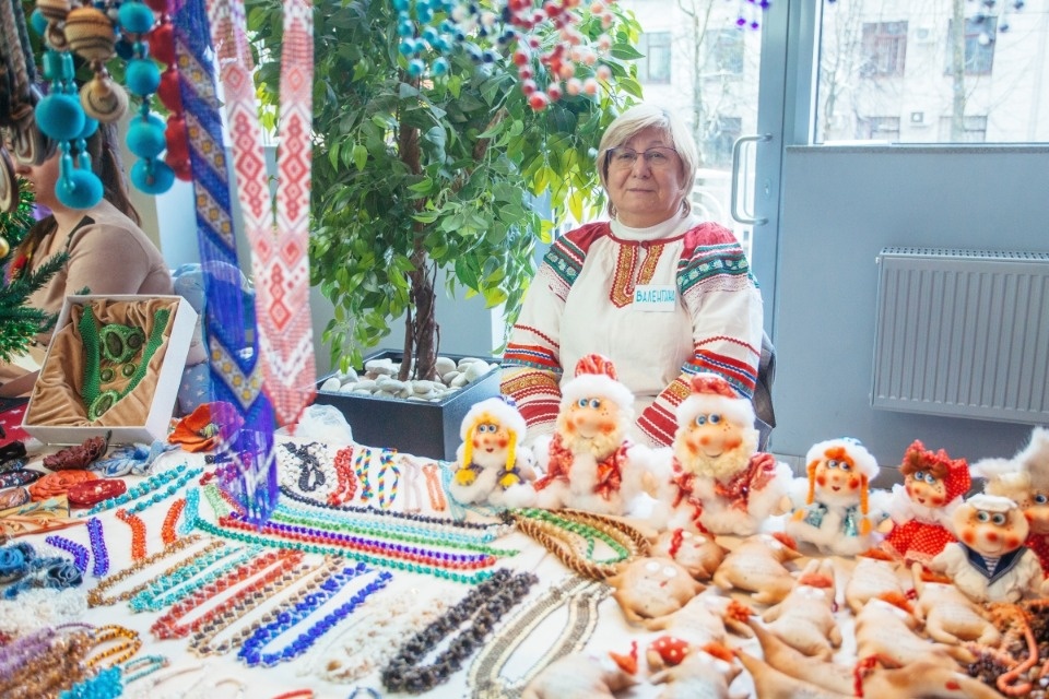 Мастера новогодней ярмарки «ART-ель»