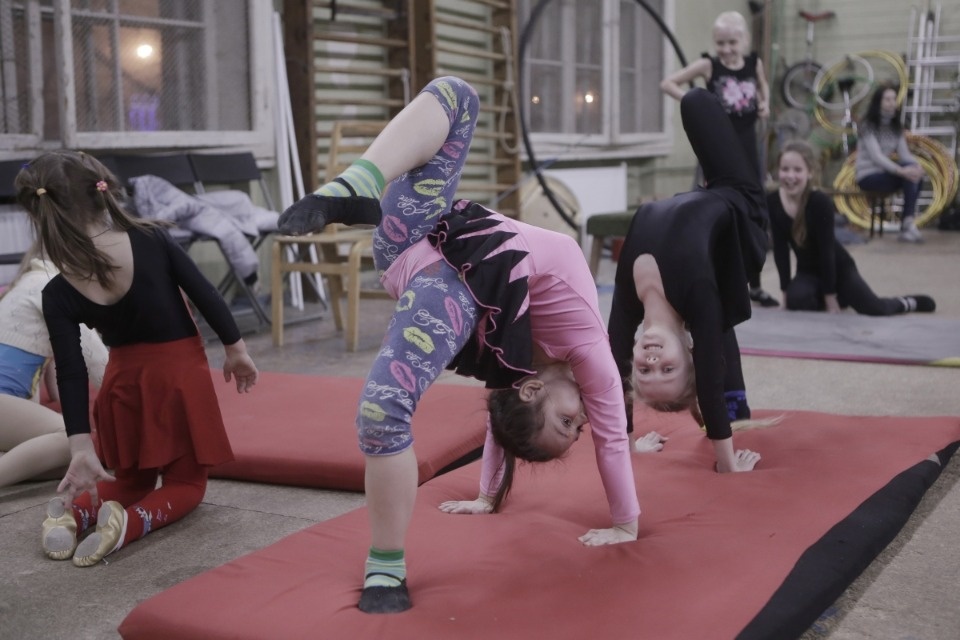 Единственная в Пскове цирковая труппа празднует полувековой юбилей