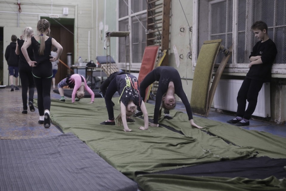 Единственная в Пскове цирковая труппа празднует полувековой юбилей