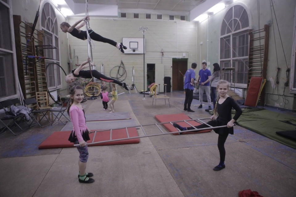 Единственная в Пскове цирковая труппа празднует полувековой юбилей