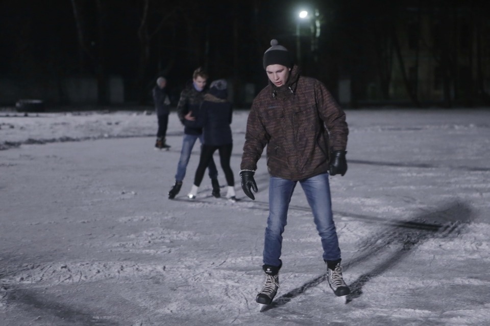 На стадионе «Машиностроитель» открыли каток