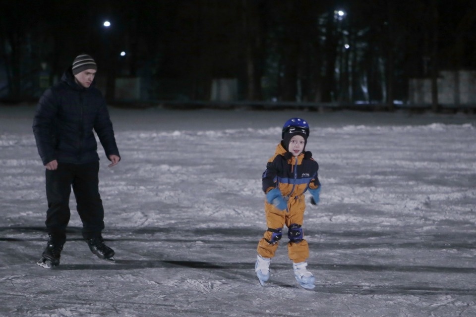 На стадионе «Машиностроитель» открыли каток
