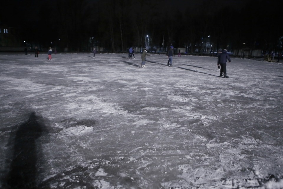 На стадионе «Машиностроитель» открыли каток