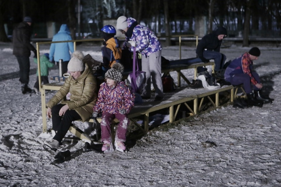 На стадионе «Машиностроитель» открыли каток