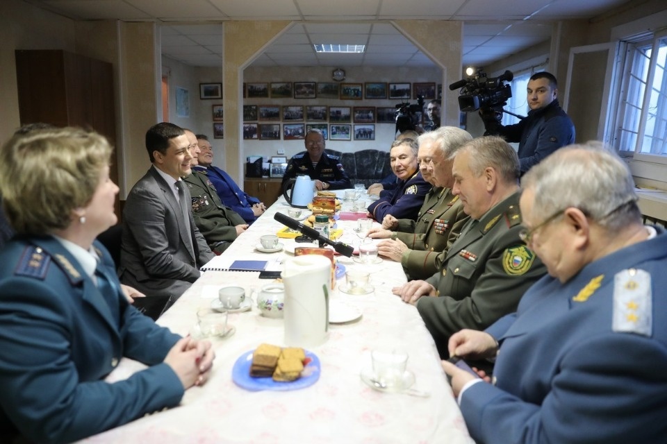 Михаил Ведерников рассказал о связи своей семьи с Псковской областью Михаил Ведерников рассказал о связи своей семьи с Псковской областью