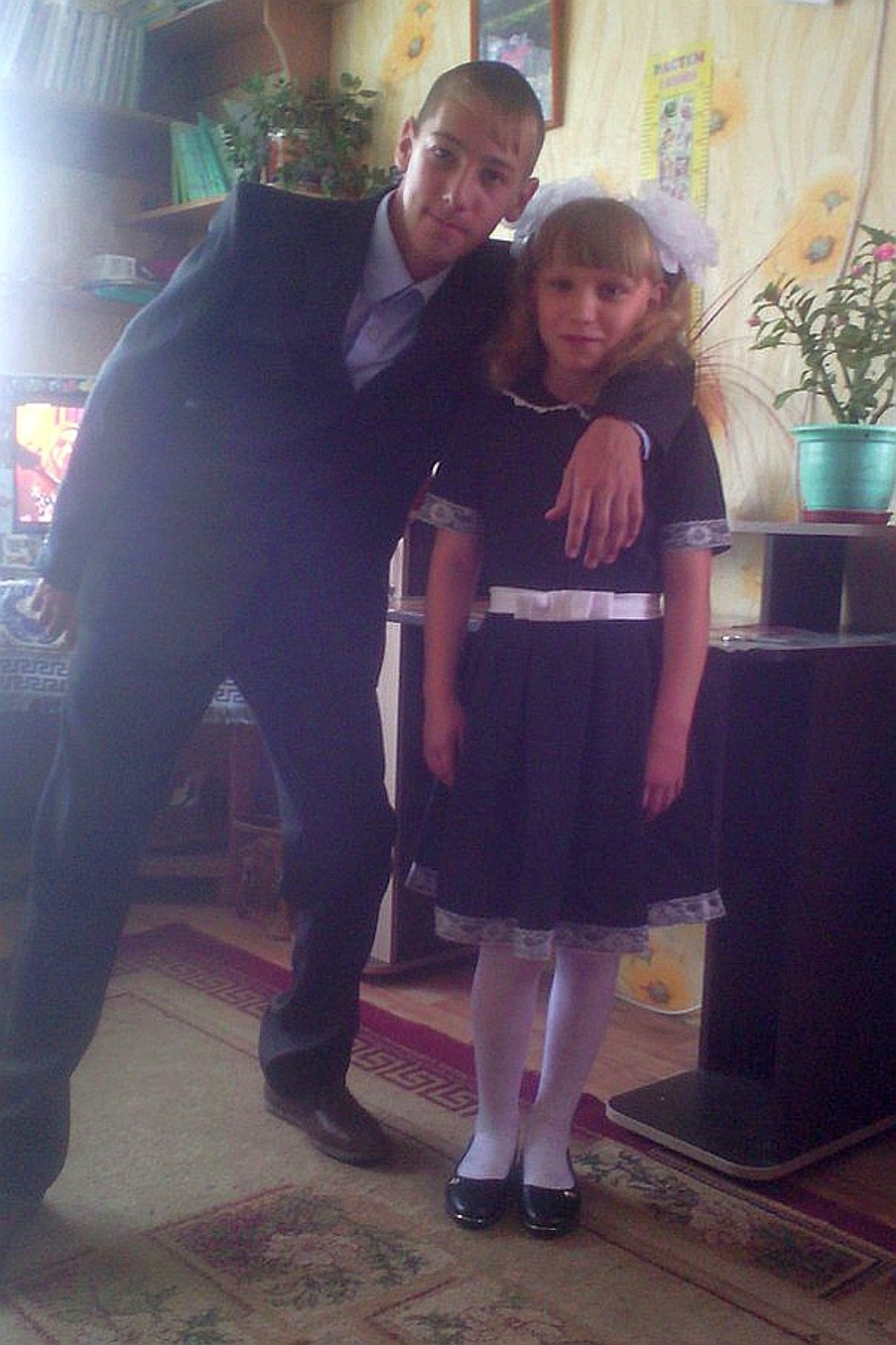 16-летний Антон бесследно пропал в Псковском районе (ФОТО)