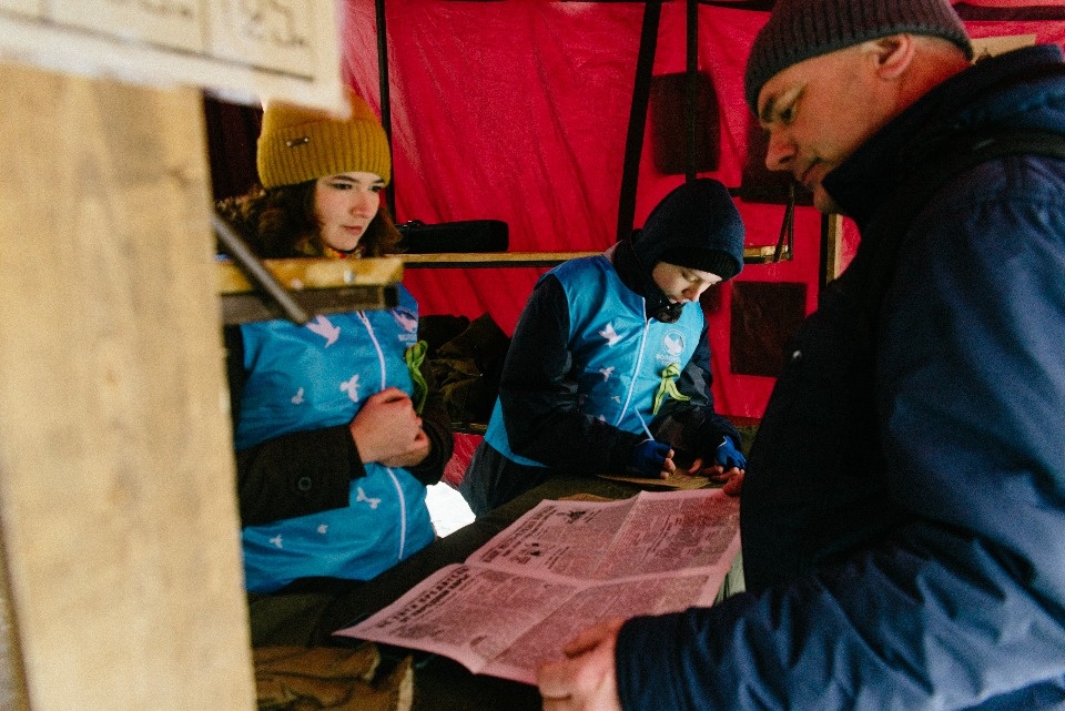 Псковичей накормили блокадным хлебом