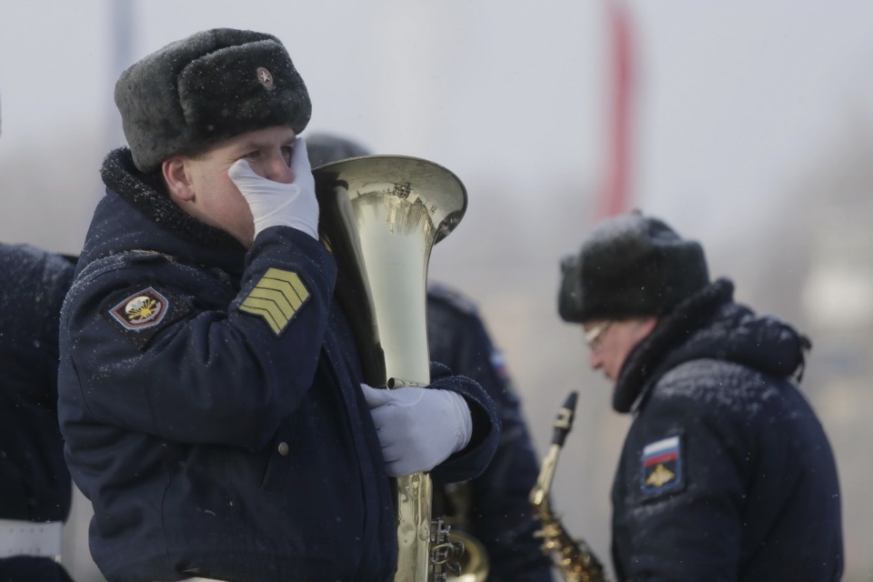 В псковских Крестах реконструировали первый бой Красной армии