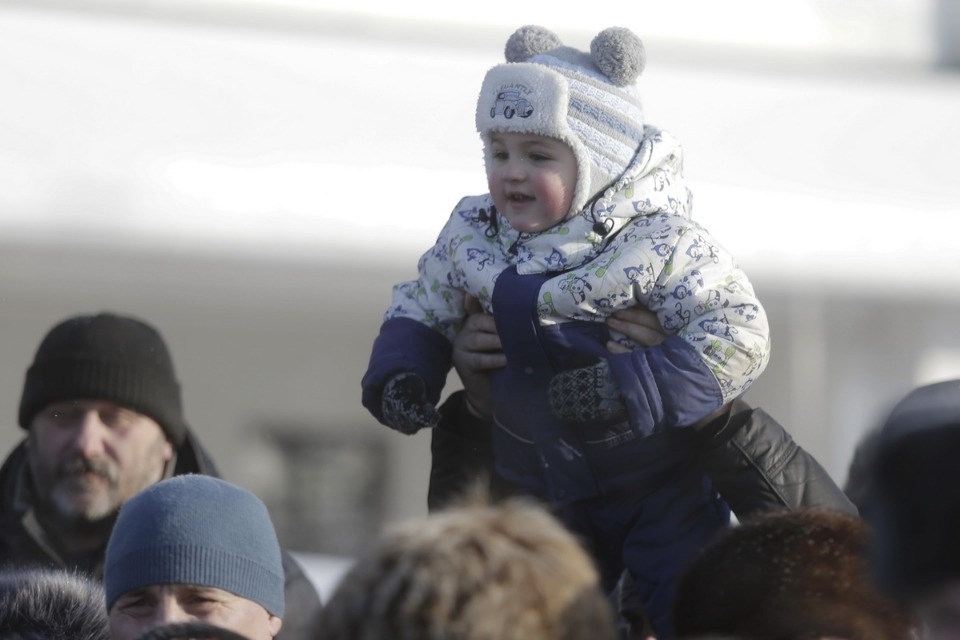 В псковских Крестах реконструировали первый бой Красной армии