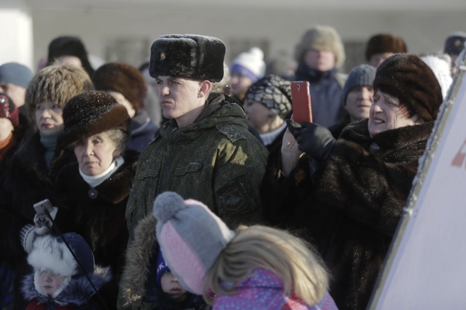 В псковских Крестах реконструировали первый бой Красной армии