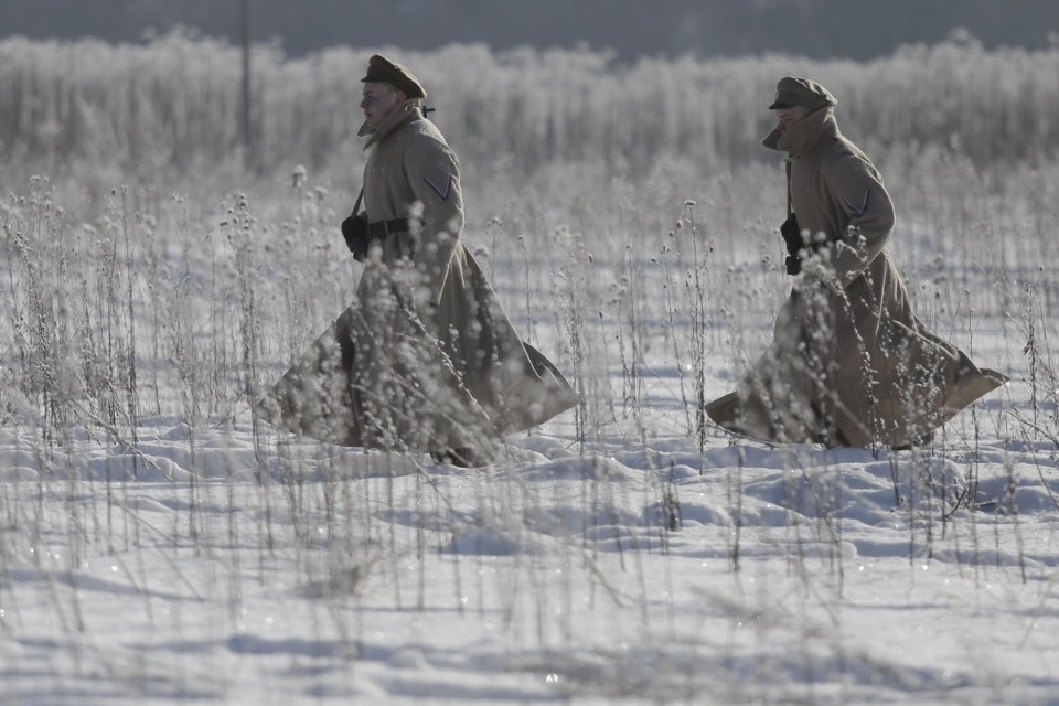 В псковских Крестах реконструировали первый бой Красной армии