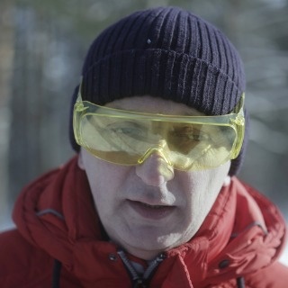 Землю грызть