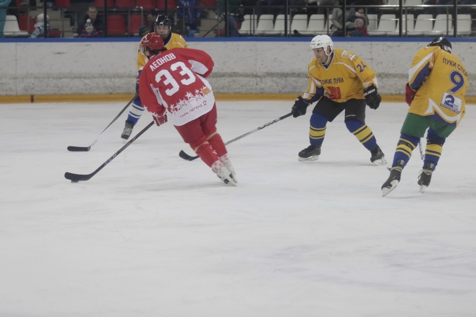 Олимпийские чемпионы дали жару в Пскове Олимпийские чемпионы дали жару в Пскове