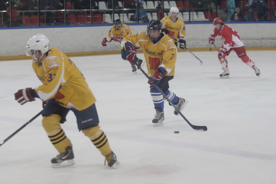 Олимпийские чемпионы дали жару в Пскове Олимпийские чемпионы дали жару в Пскове