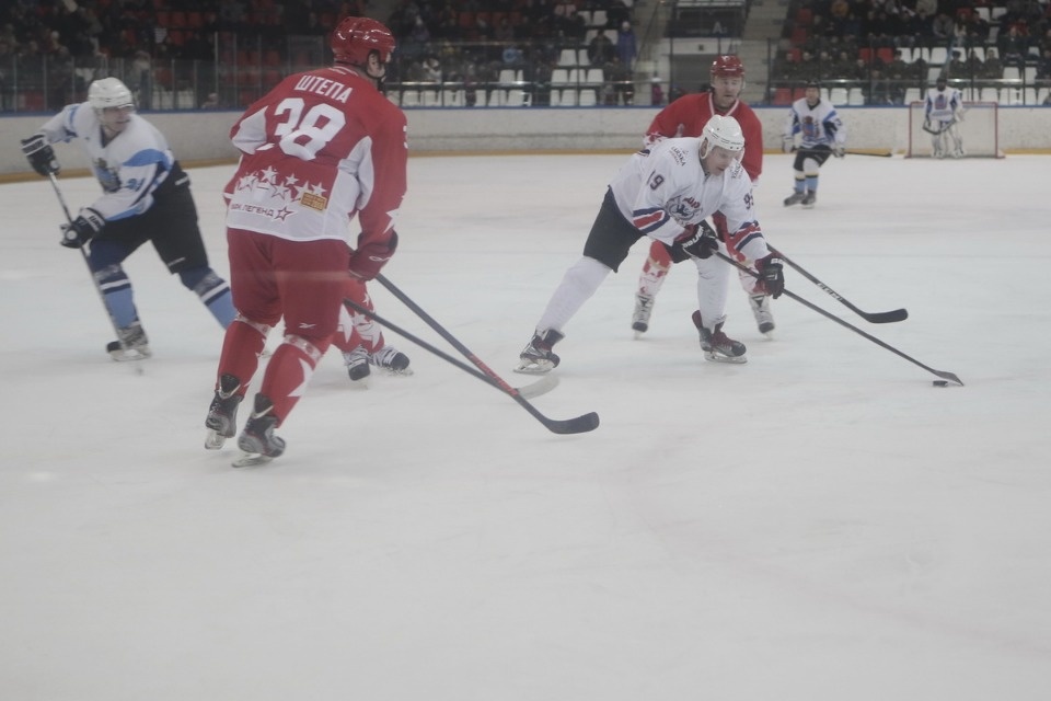 Олимпийские чемпионы дали жару в Пскове Олимпийские чемпионы дали жару в Пскове