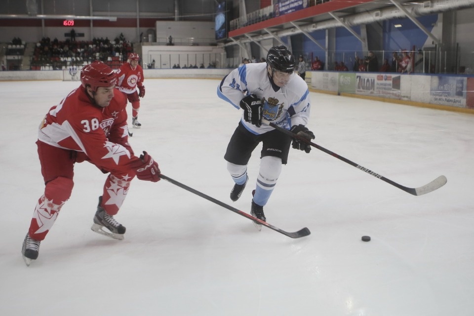 Олимпийские чемпионы дали жару в Пскове Олимпийские чемпионы дали жару в Пскове