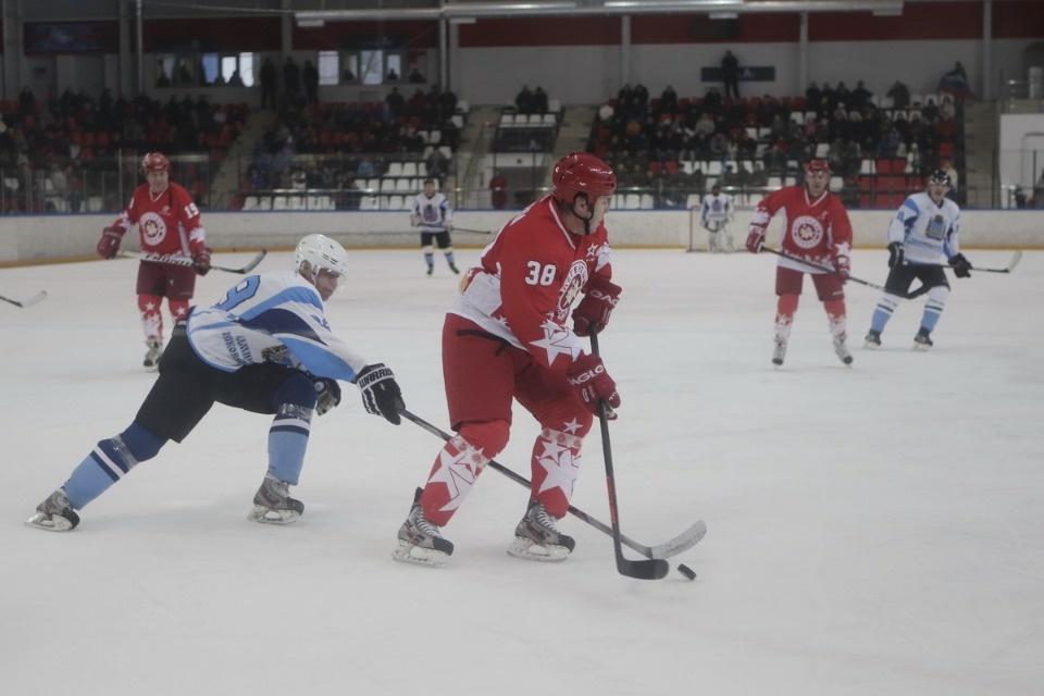 Олимпийские чемпионы дали жару в Пскове Олимпийские чемпионы дали жару в Пскове