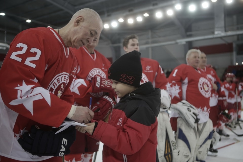 Олимпийские чемпионы дали жару в Пскове Олимпийские чемпионы дали жару в Пскове
