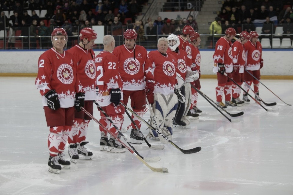 Олимпийские чемпионы дали жару в Пскове Олимпийские чемпионы дали жару в Пскове