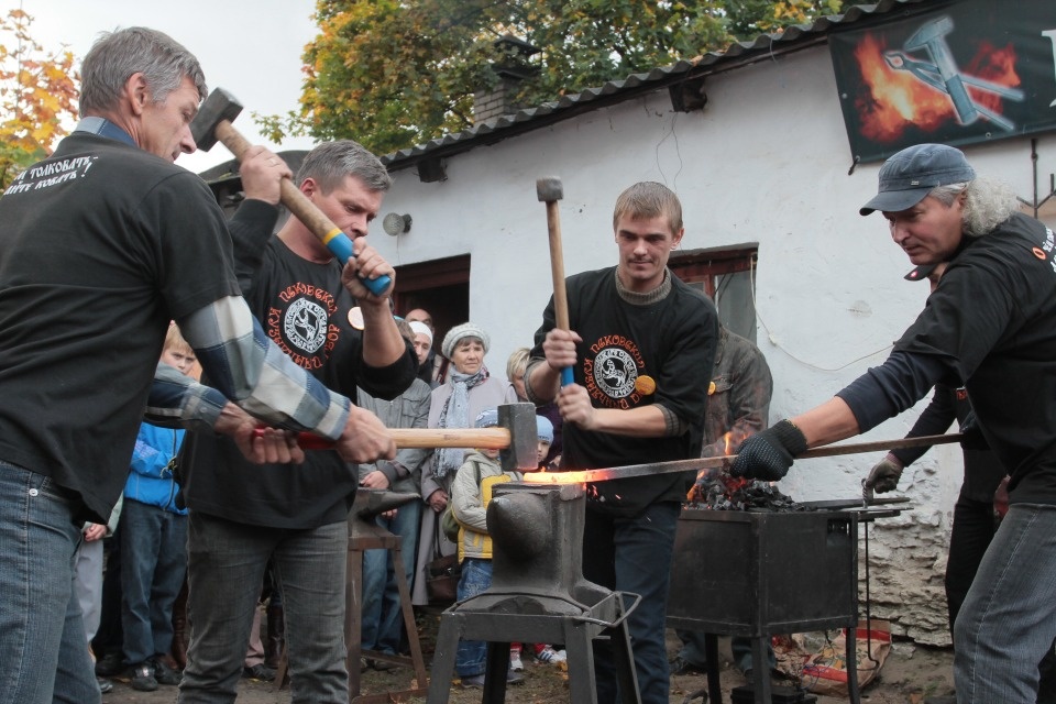 Кузнечный двор в Пскове закрывают до июня 2019 года