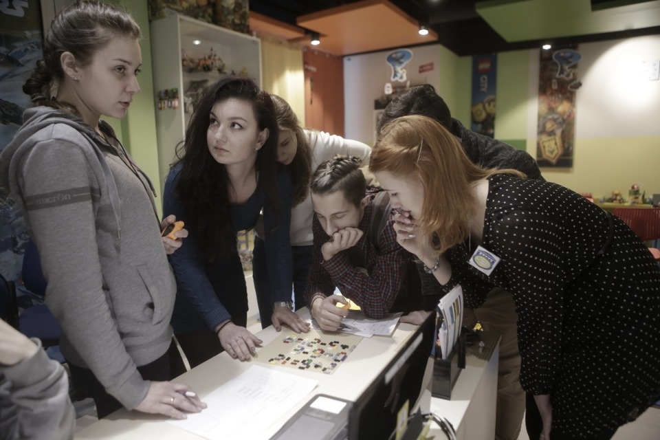 Интеллектуально-спортивный баттл среди студентов устроили в Пскове