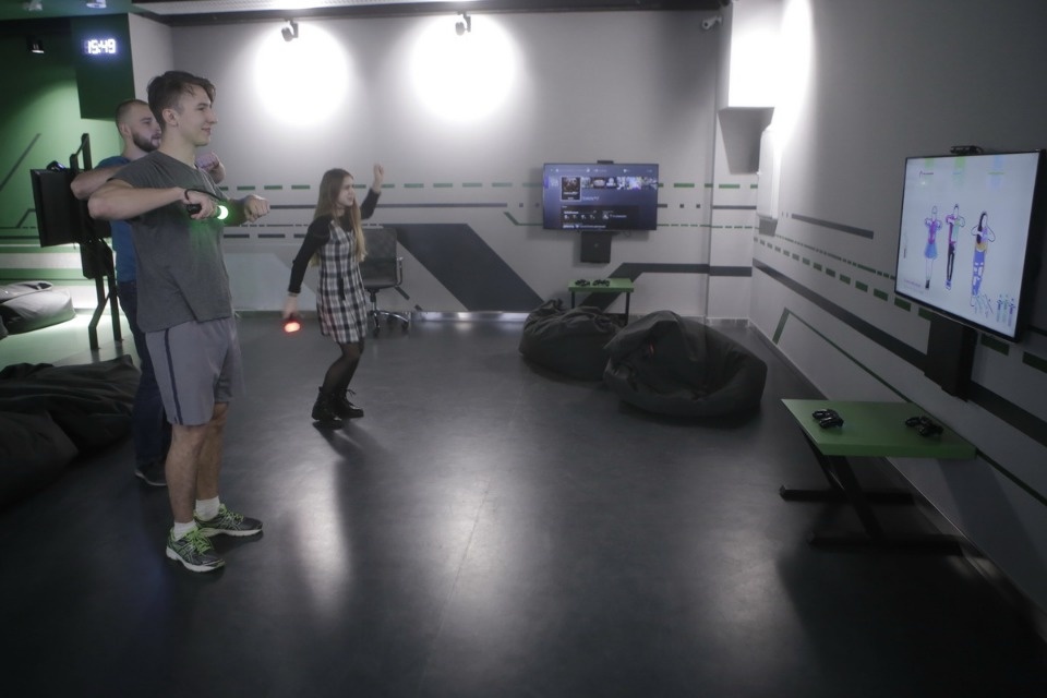 Интеллектуально-спортивный баттл среди студентов устроили в Пскове