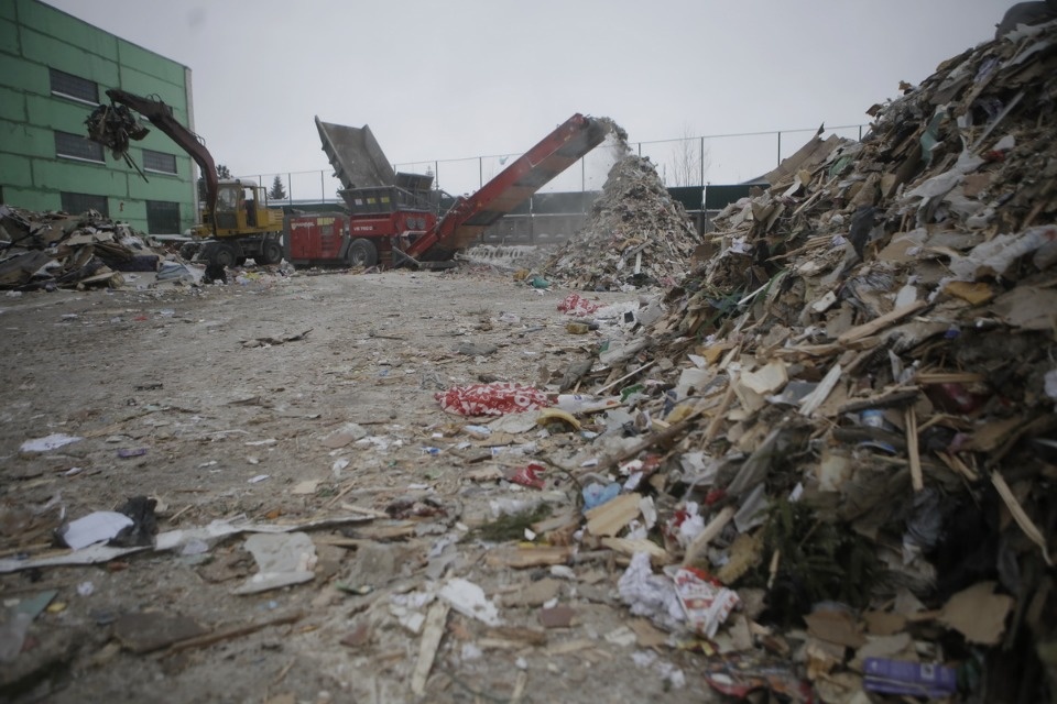 Как в Пскове сортируют мусор