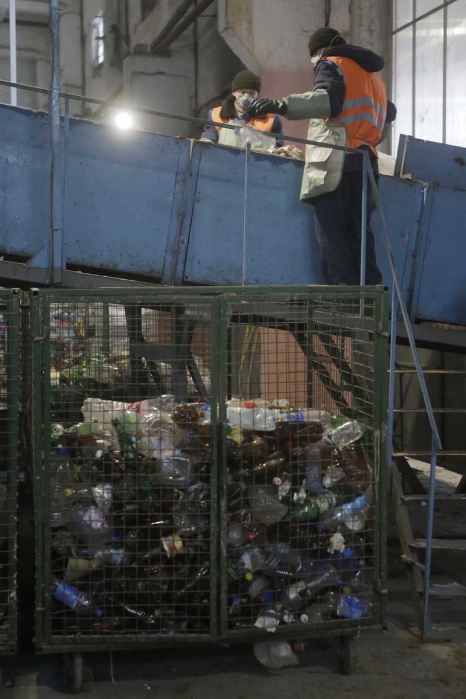 Как в Пскове сортируют мусор