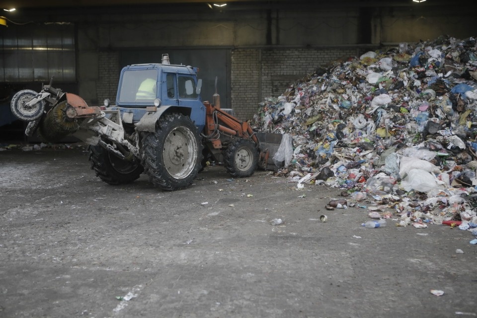 Как в Пскове сортируют мусор