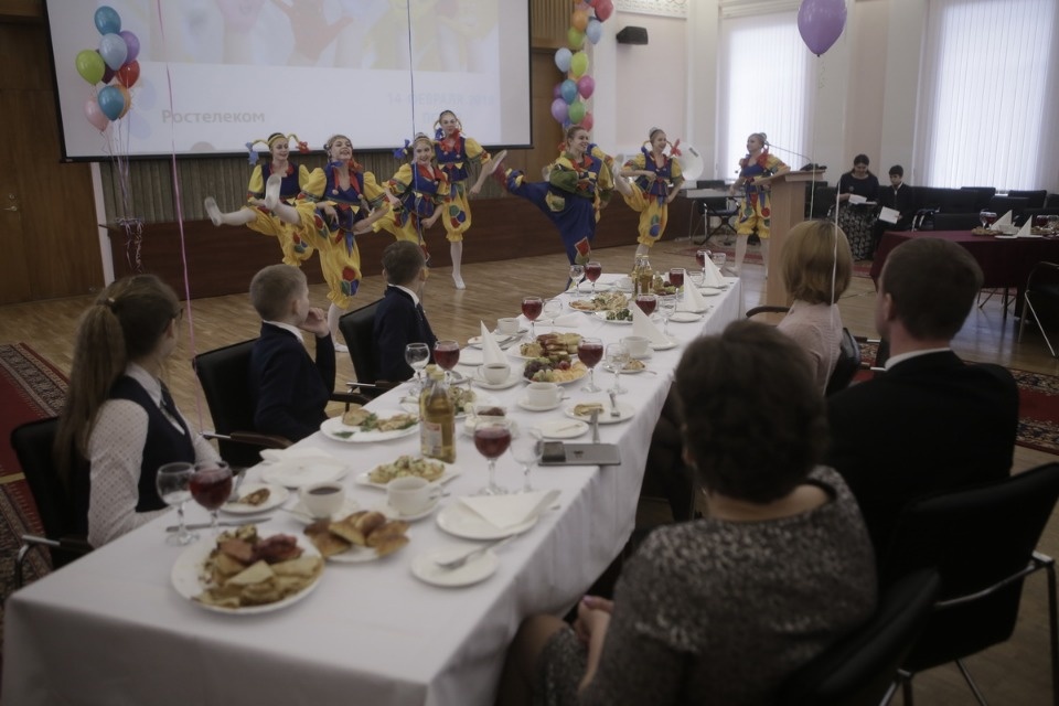 Губернаторский приём семей, принявших на воспитание детей Губернаторский приём семей, принявших на воспитание детей