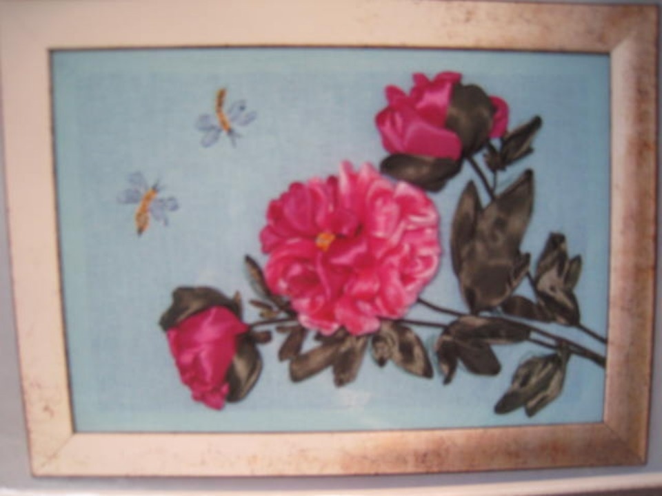 Маргарита Теплякова: Пытаюсь достоверно вышивать каждый цветок