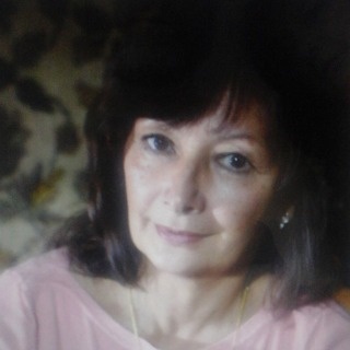 Маргарита Теплякова: Пытаюсь достоверно вышивать каждый цветок