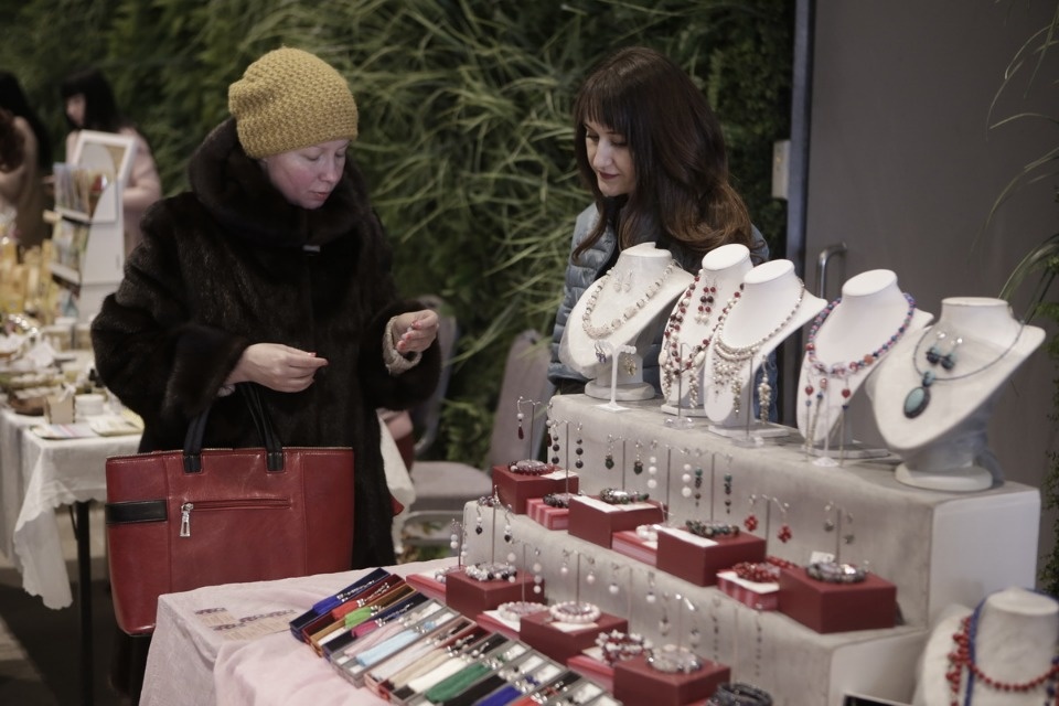 Весенняя выставка «ART-ель»