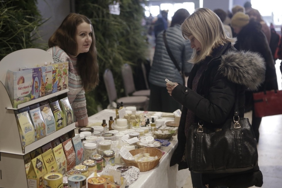 Весенняя выставка «ART-ель»