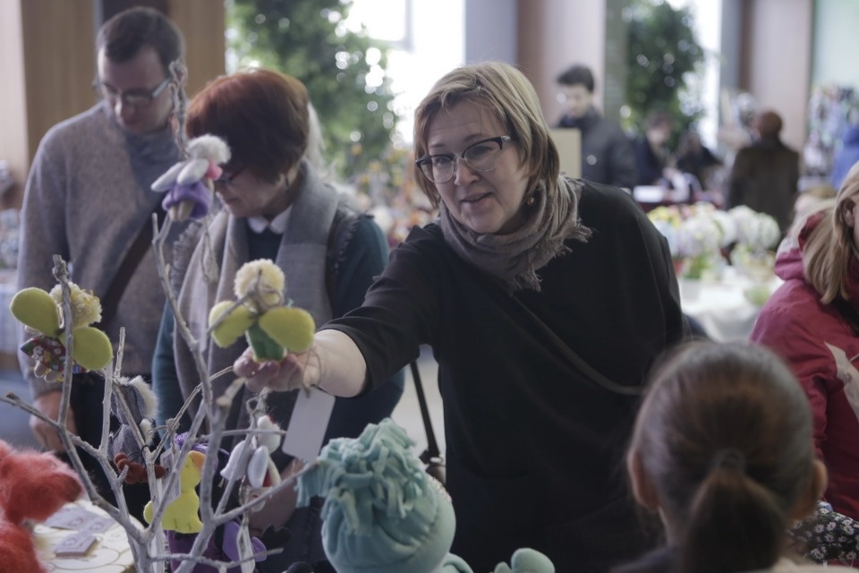 Весенняя выставка «ART-ель»