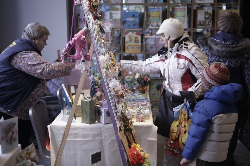 Весенняя выставка «ART-ель»