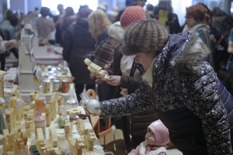 Весенняя выставка «ART-ель»