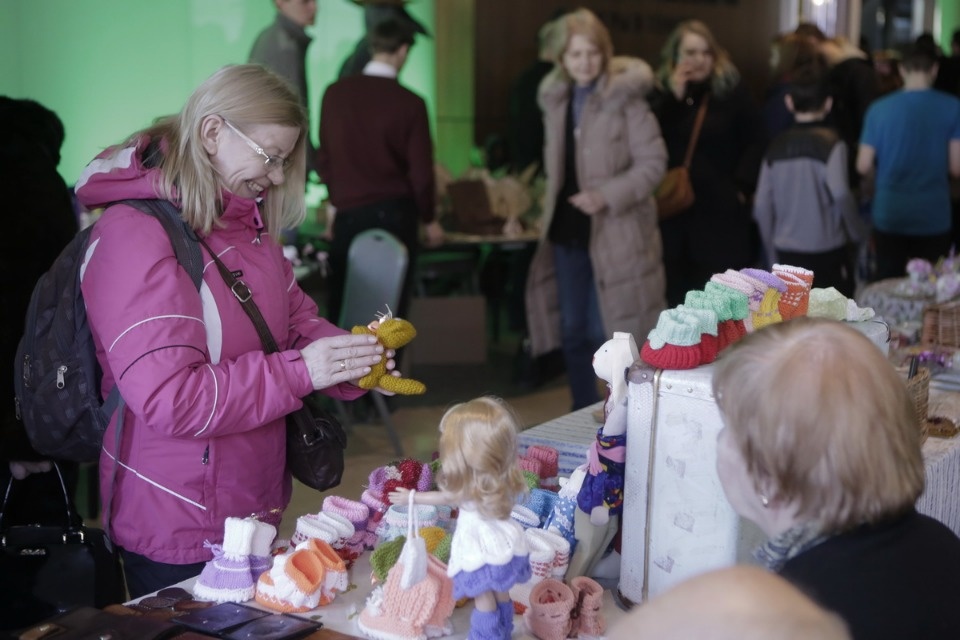 Весенняя выставка «ART-ель»