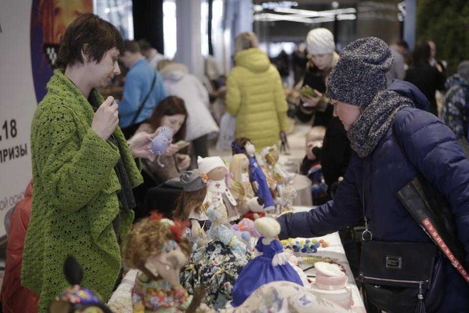 Весенняя выставка «ART-ель»