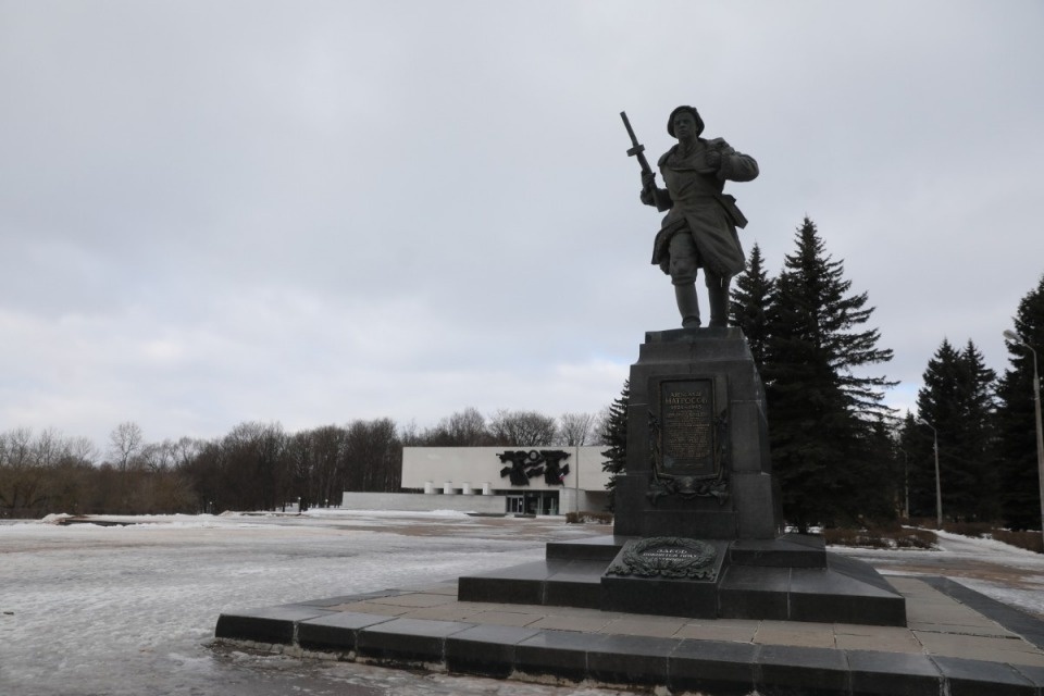 Полпред президента Александр Беглов посетил Великолукский район Полпред президента Александр Беглов посетил Великолукский район