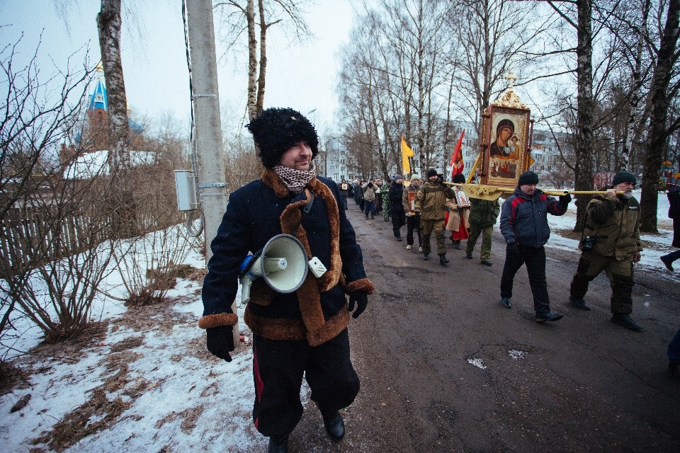 Крестный ход в память о царской семье прошёл по Пскову