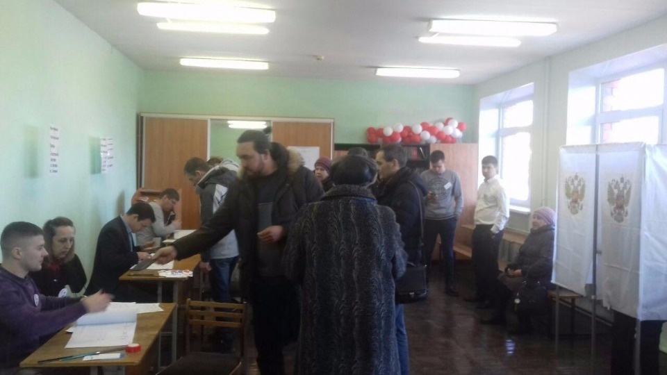 Псковичи голосуют на выборах президента России