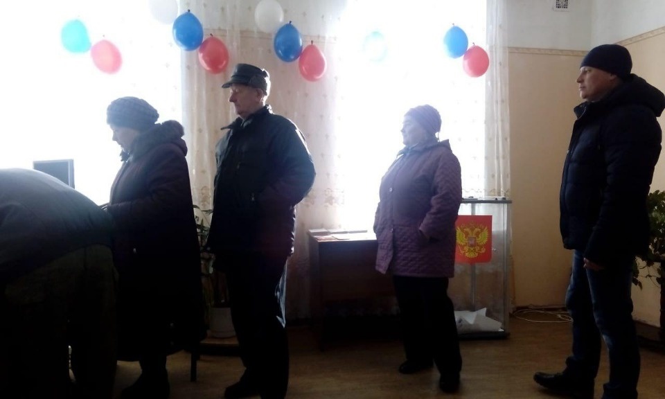 Псковичи голосуют на выборах президента России