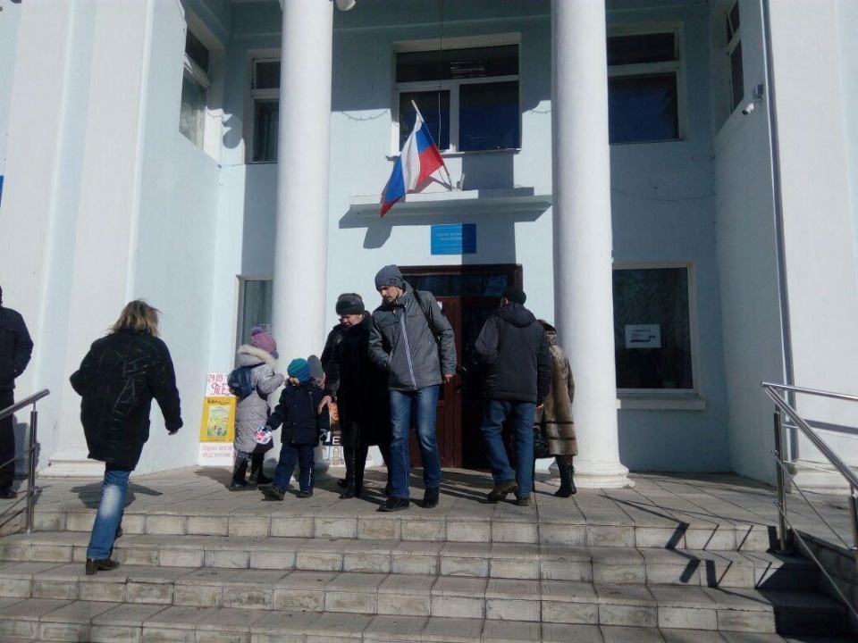 Псковичи голосуют на выборах президента России