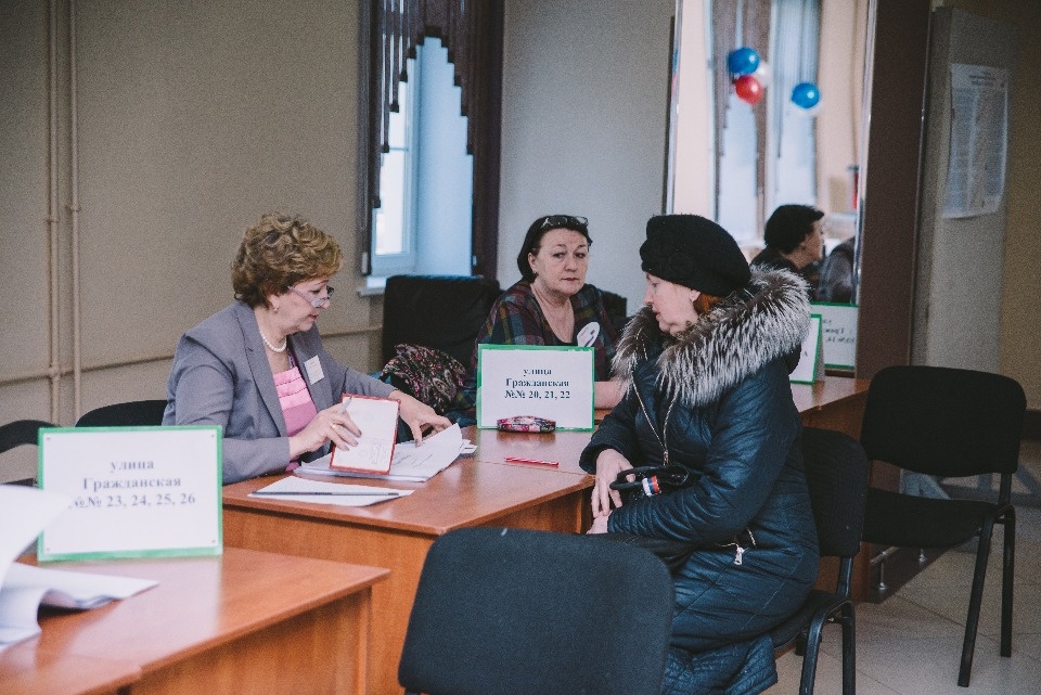 Михаил Ведерников проголосовал за президента РФ