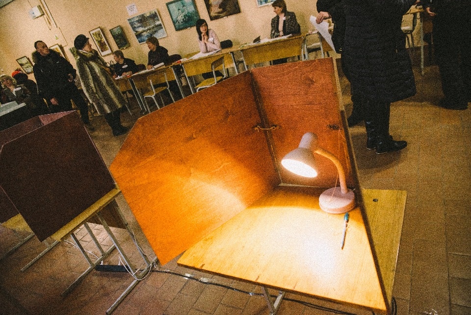 Михаил Ведерников проголосовал за президента РФ